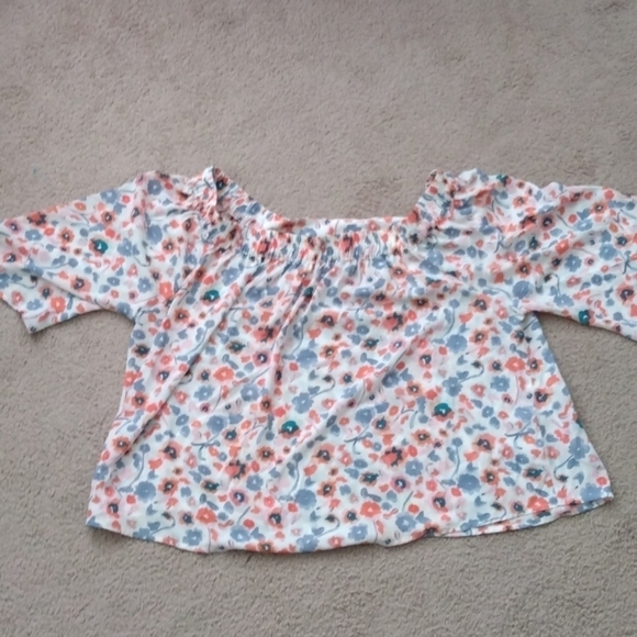 NWOT Elaine Rose Women's Off The Shoulder Top - Picture 1 of 10